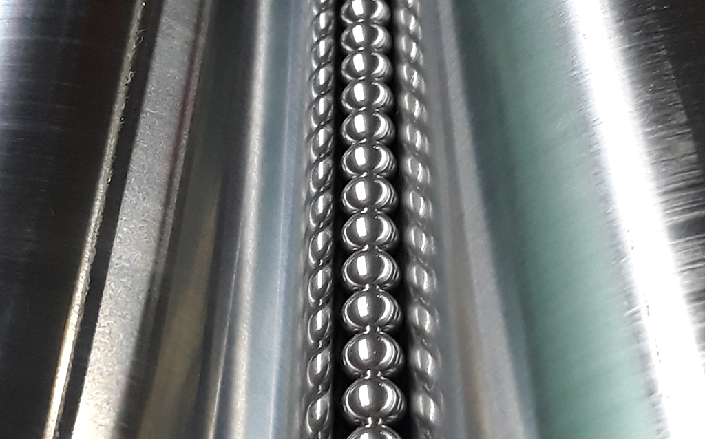 v102